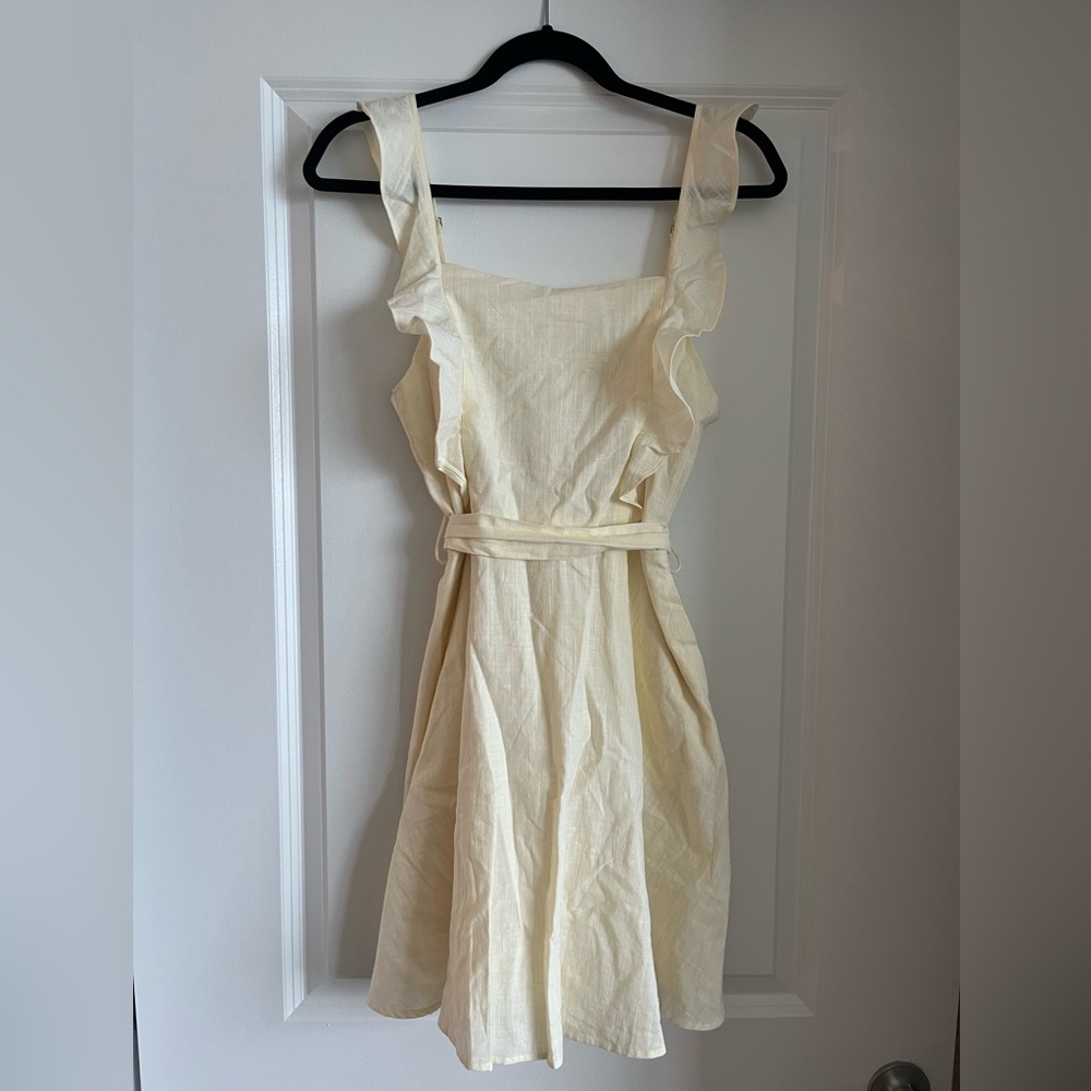 Yellow American Threads Dress for sale! Size Medium!